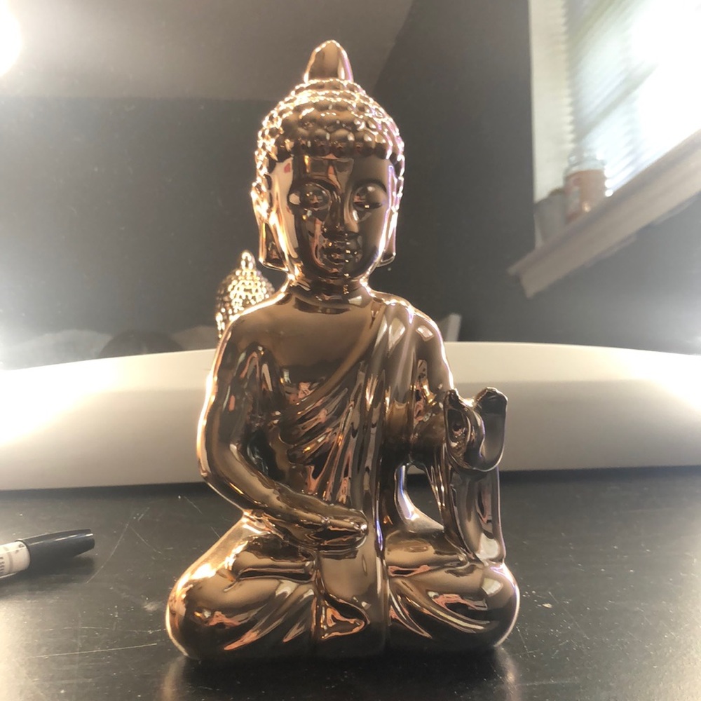 Buddha statue